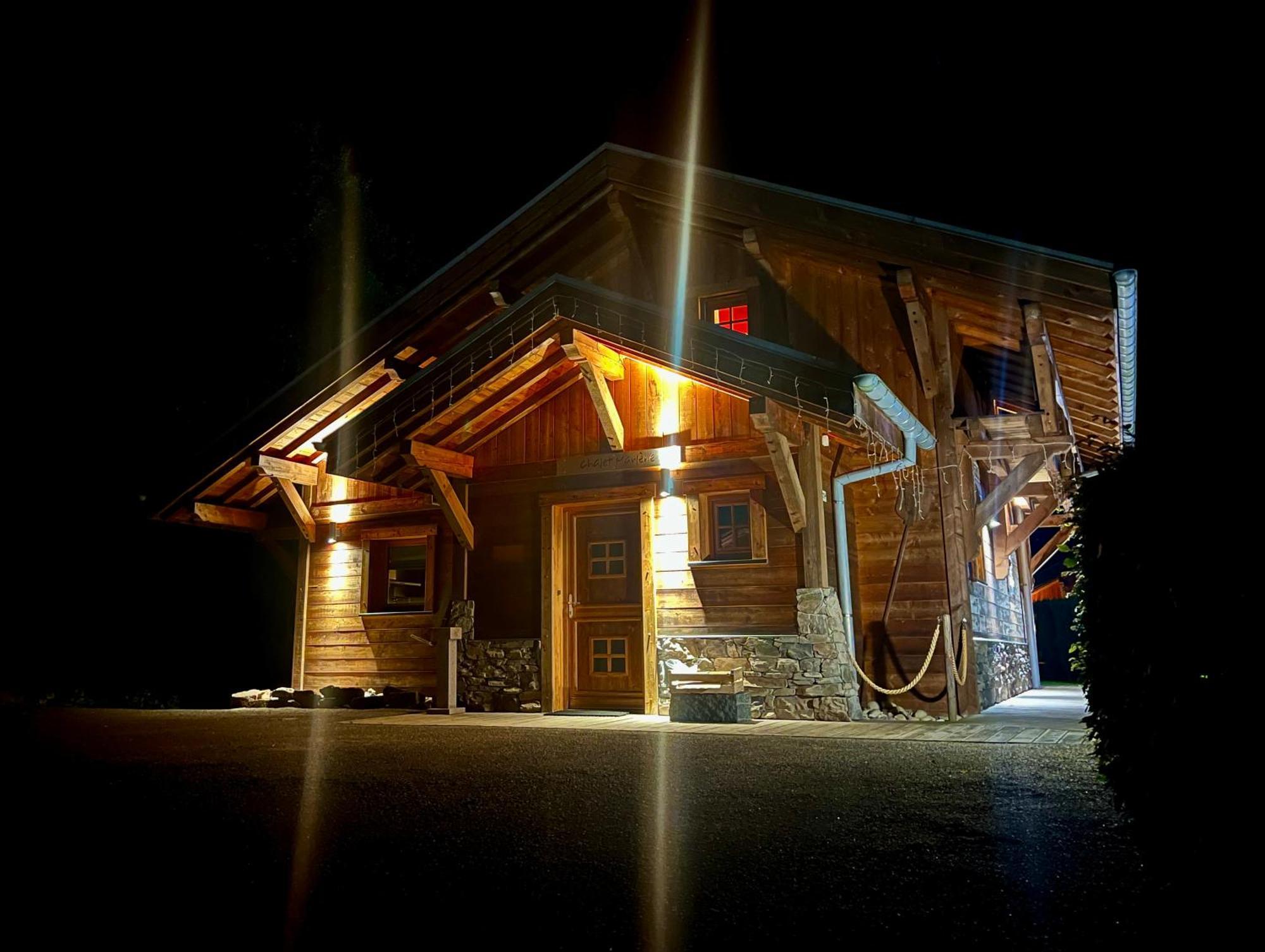 Logis Hotel, Chalets Et Restaurant Les Chatelmines Ла-Бресс Экстерьер фото