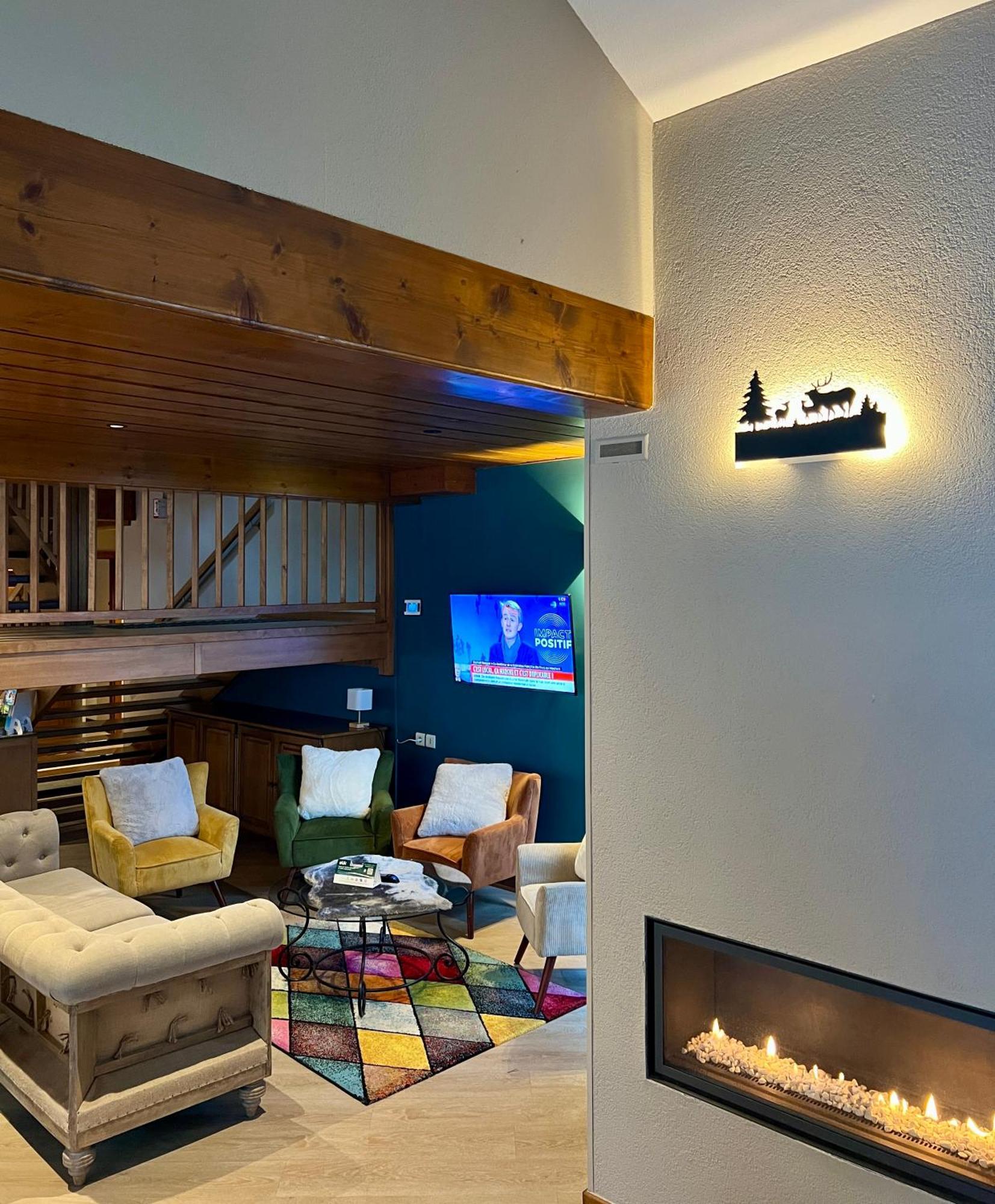 Logis Hotel, Chalets Et Restaurant Les Chatelmines Ла-Бресс Экстерьер фото