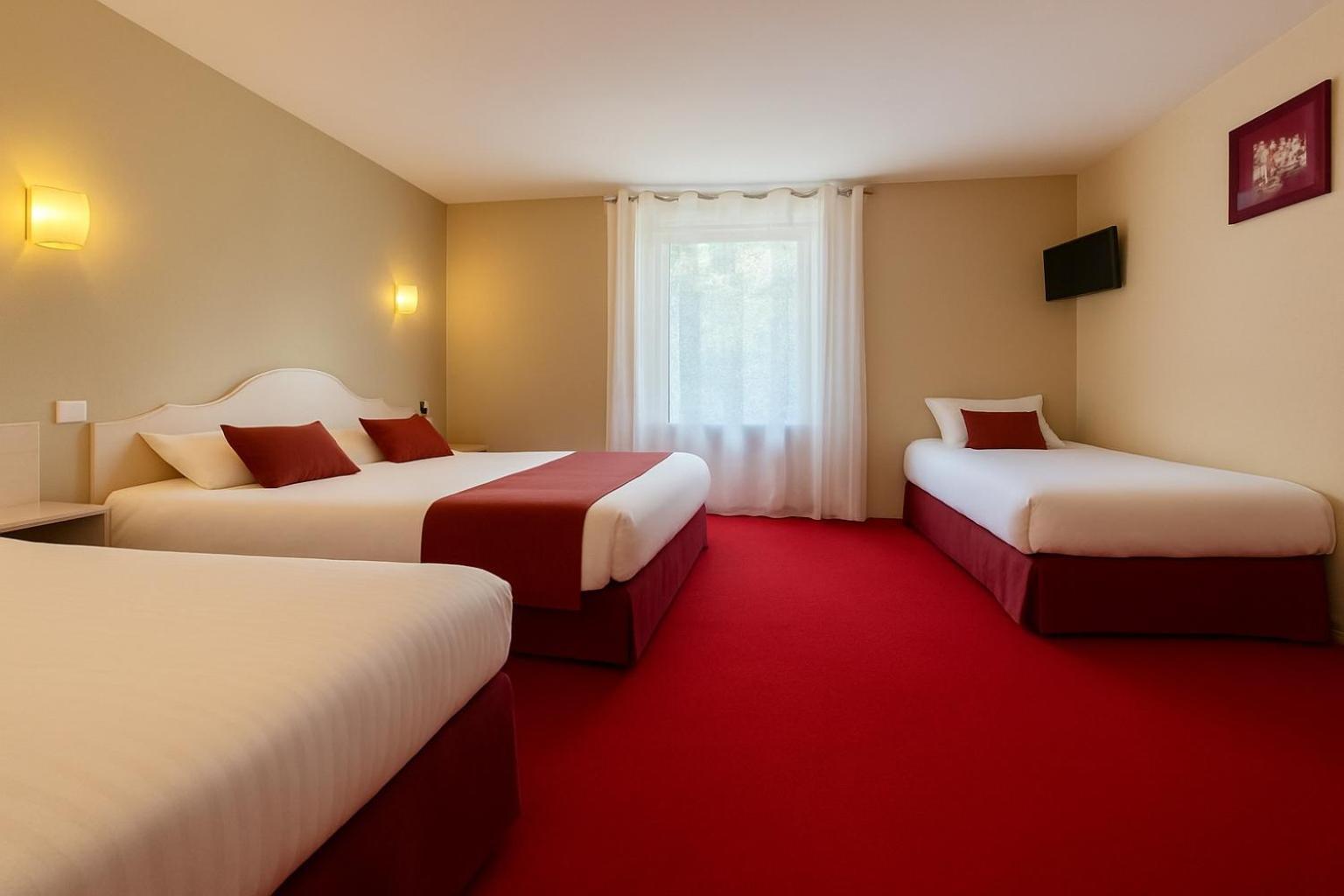 Logis Hotel, Chalets Et Restaurant Les Chatelmines Ла-Бресс Экстерьер фото